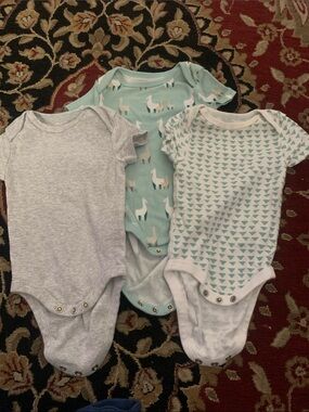 cloud island Baby One-Piece Bodysuit Set - Mint, Gray, White